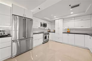 2843 S Bayshore Dr, Miami, FL 33133 - Photo 11