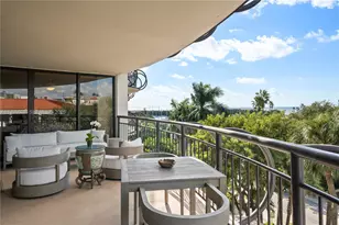 2843 S Bayshore Dr, Miami, FL 33133 - Photo 23