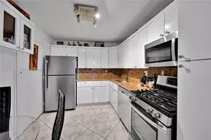 2030 S Ocean Dr, Hallandale Beach, FL 33009 - Photo 13