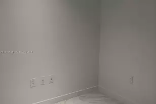 16385 Biscayne Blvd, North Miami Beach, FL 33160 - Photo 19