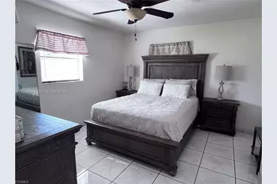 614 6th Avenue Cir, Other City - In The State Of Florida, FL 34142 - Photo 11
