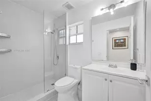 648 Sand Creek Cir, Weston, FL 33327 - Photo 43