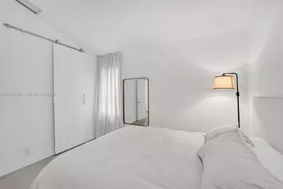 648 Sand Creek Cir, Weston, FL 33327 - Photo 27