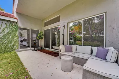 648 Sand Creek Cir, Weston, FL 33327 - Photo 67