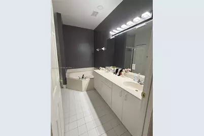 7420 S Aragon Blvd #1, Sunrise, FL 33313 - Photo 13