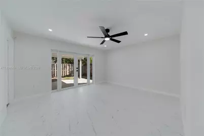 9826 SW 222nd Ter #9826, Cutler Bay, FL 33190 - Photo 17