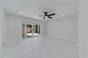 9826 SW 222nd Terrace, Cutler Bay, FL 33190 - Photo 17