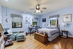 2650 Hilola St, Miami, FL 33133 - Photo 13