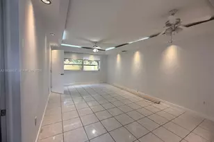 2940 NE 203rd St, Aventura, FL 33180 - Photo 3