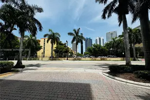 17150 N Bay Rd, Sunny Isles Beach, FL 33160 - Photo 25