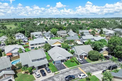 12265 NW 32nd Mnr, Sunrise, FL 33323 - Photo 41