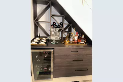 60 SW 13th St #2422, Miami, FL 33130 - Photo 5