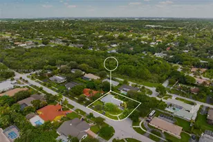 7701 SW 176th St, Palmetto Bay, FL 33157 - Photo 13