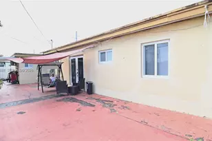 1014 W 68th St, Hialeah, FL 33014 - Photo 29