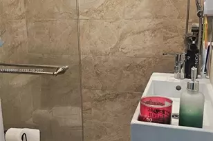 1014 W 68th St, Hialeah, FL 33014 - Photo 37