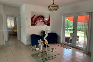 1014 W 68th St, Hialeah, FL 33014 - Photo 11