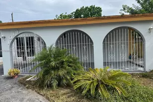 1014 W 68th St, Hialeah, FL 33014 - Photo 3