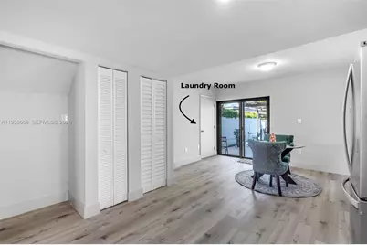 8773 SW 36th St, Miami, FL 33165 - Photo 11