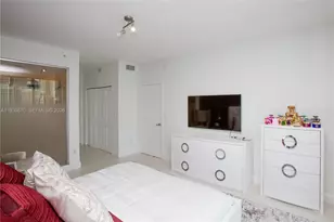 90 SW 3rd St, Miami, FL 33130 - Photo 21