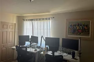 5954 Royal Way, Tamarac, FL 33321 - Photo 21