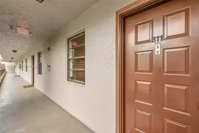10501 W Broward Blvd #311, Plantation, FL 33324 - Photo 21
