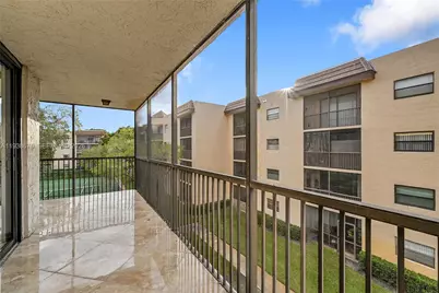 10501 W Broward Blvd #311, Plantation, FL 33324 - Photo 17