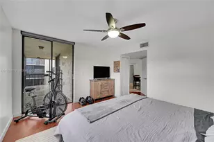 10501 W Broward Blvd, Plantation, FL 33324 - Photo 9