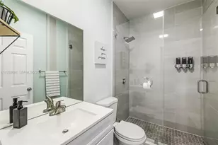 10245 SW 212th St, Cutler Bay, FL 33189 - Photo 13