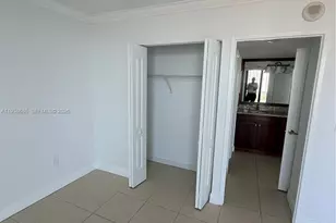 3701 N Country Club Dr, Aventura, FL 33180 - Photo 9