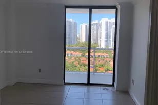 3701 N Country Club Dr, Aventura, FL 33180 - Photo 7