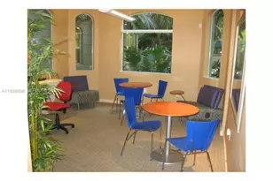 6001 SW 70th St, South Miami, FL 33143 - Photo 7