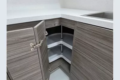 1000 West Ave #530, Miami Beach, FL 33139 - Photo 5