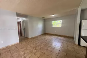 58 NE 117th St, Miami, FL 33161 - Photo 9