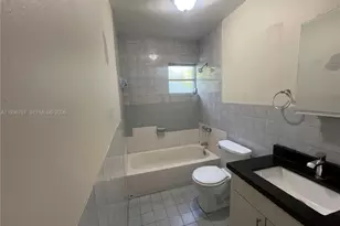 58 NE 117th St, Miami, FL 33161 - Photo 15