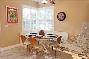 7802 N 155th Pl N, Palm Beach Gardens, FL 33418 - Photo 19