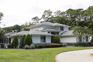 7802 N 155th Pl N, Palm Beach Gardens, FL 33418 - Photo 5