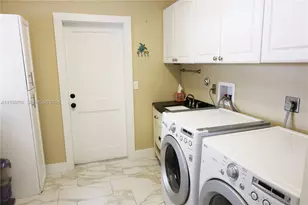 7802 N 155th Pl N, Palm Beach Gardens, FL 33418 - Photo 53