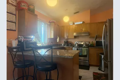 316 Bishop Rd, North Lauderdale, FL 33068 - Photo 7