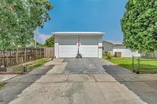 7500 Polk St, Hollywood, FL 33024 - Photo 9