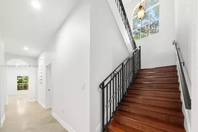 3211 Morris Ln, Miami, FL 33133 - Photo 25