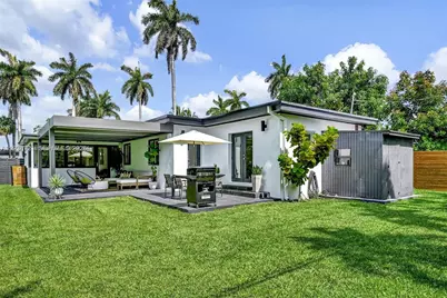 7531 Miami View Dr, North Bay Village, FL 33141 - Photo 7