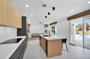 1176 Cedar Falls Dr, Weston, FL 33327 - Photo 15