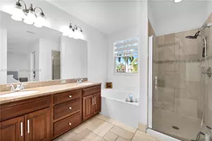 1176 Cedar Falls Dr, Weston, FL 33327 - Photo 33