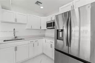 4685 SW 33rd Dr, West Park, FL 33023 - Photo 21
