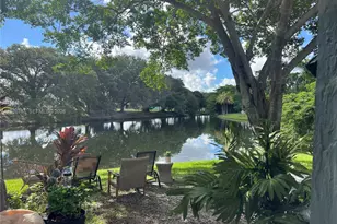 8320 SW 12th St, Pembroke Pines, FL 33025 - Photo 39