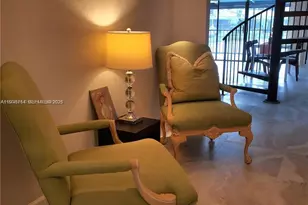 8350 Dundee, Miami Lakes, FL 33016 - Photo 9