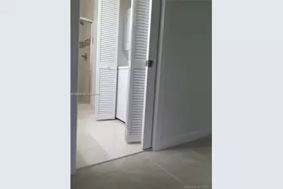 6061 Shakerwood Cir #202, Tamarac, FL 33319 - Photo 5