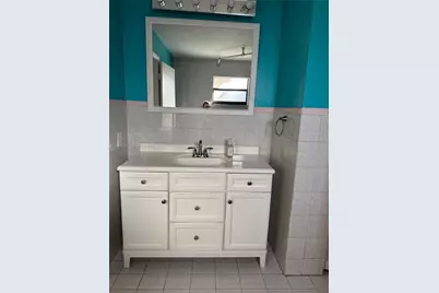 17 E 50th Pl, Hialeah, FL 33013 - Photo 23