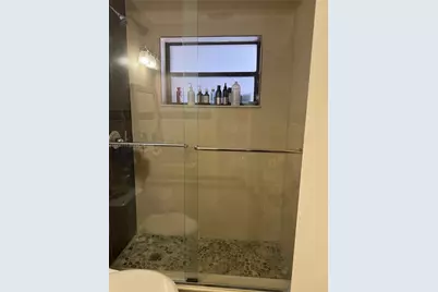17 E 50th Pl, Hialeah, FL 33013 - Photo 21