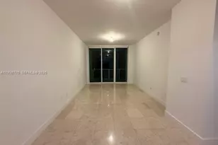 218 SE 14th St, Miami, FL 33131 - Photo 5